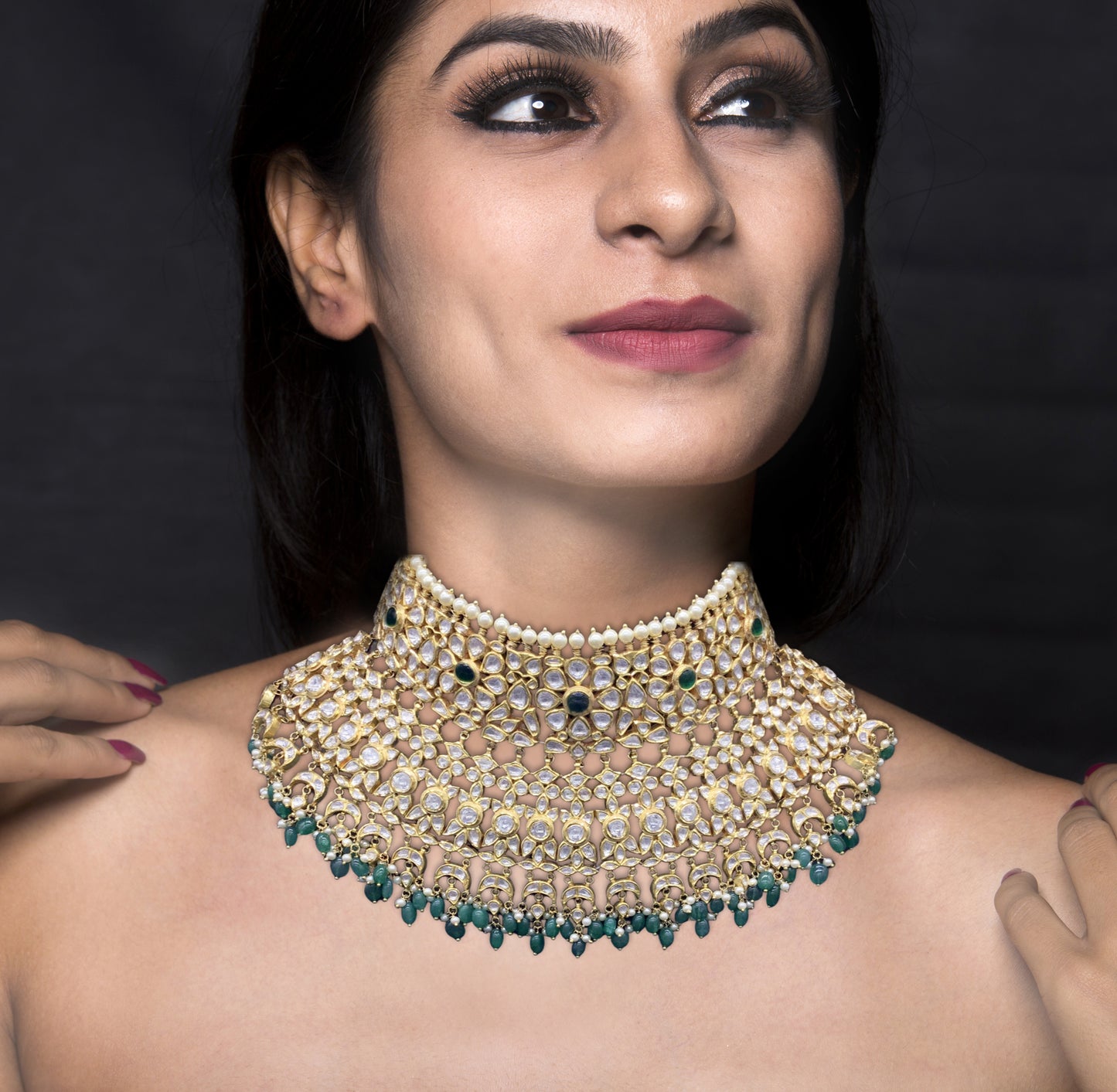 18k Gold and Diamond Polki two-layer Bridal Choker Necklace Set