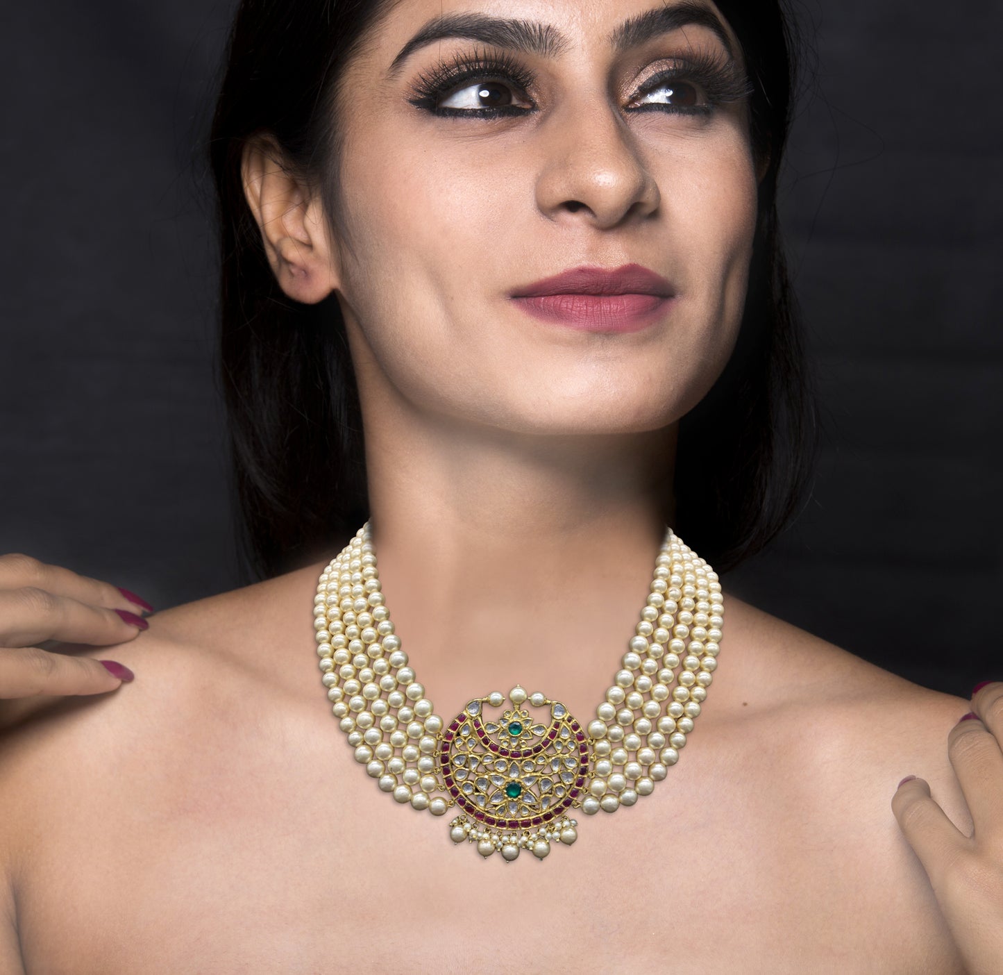 18k Gold and Diamond Polki south-style Pendant with five-lines of lustrous south-sea-like pearls