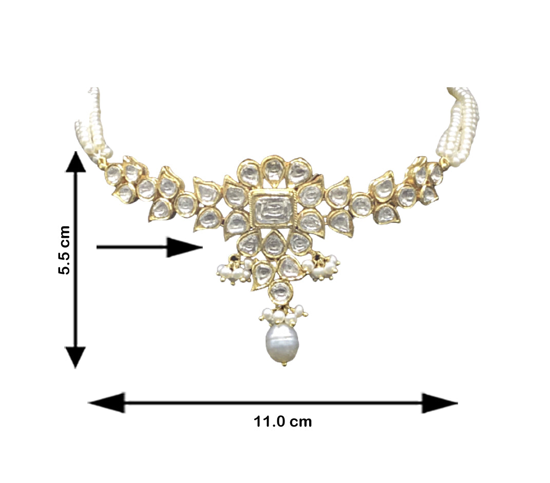 18k Gold and Diamond Polki Choker Necklace strung with Natural Freshwater Pearls