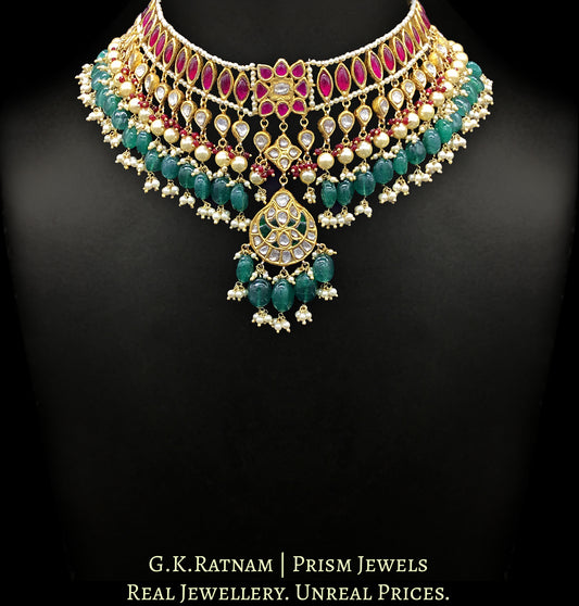 23k Gold and Diamond Polki boat-style Choker Necklace Set with Green Beryls
