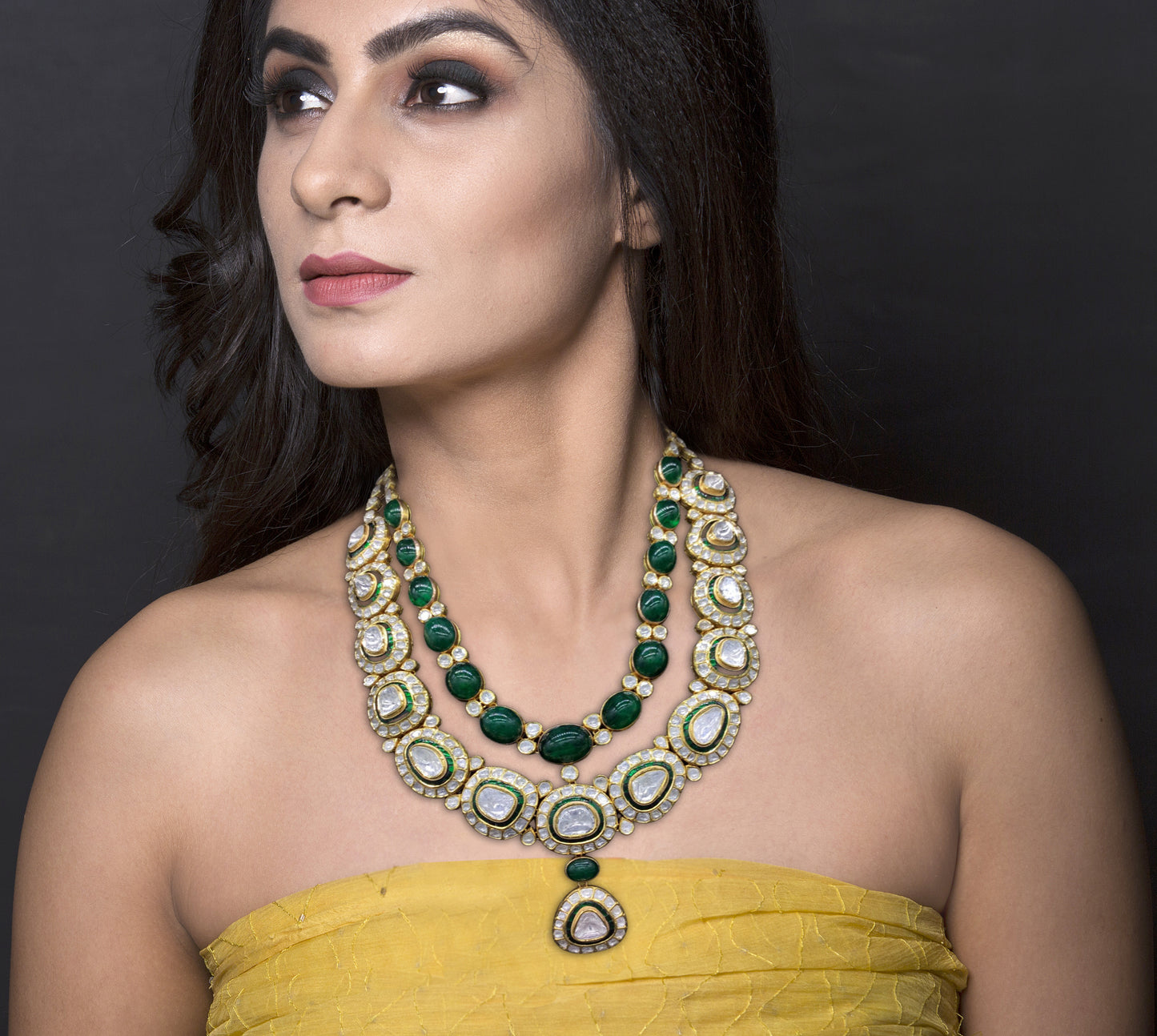 18k Gold and Diamond Polki two-layer Necklace Set with far sized uncuts and emerald-grade green beryls