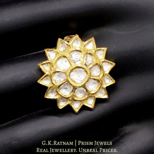 18k Gold and Diamond Polki star-shaped Ring