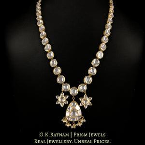 18k Gold and Diamond Polki Single Line Necklace with star-shaped Charms