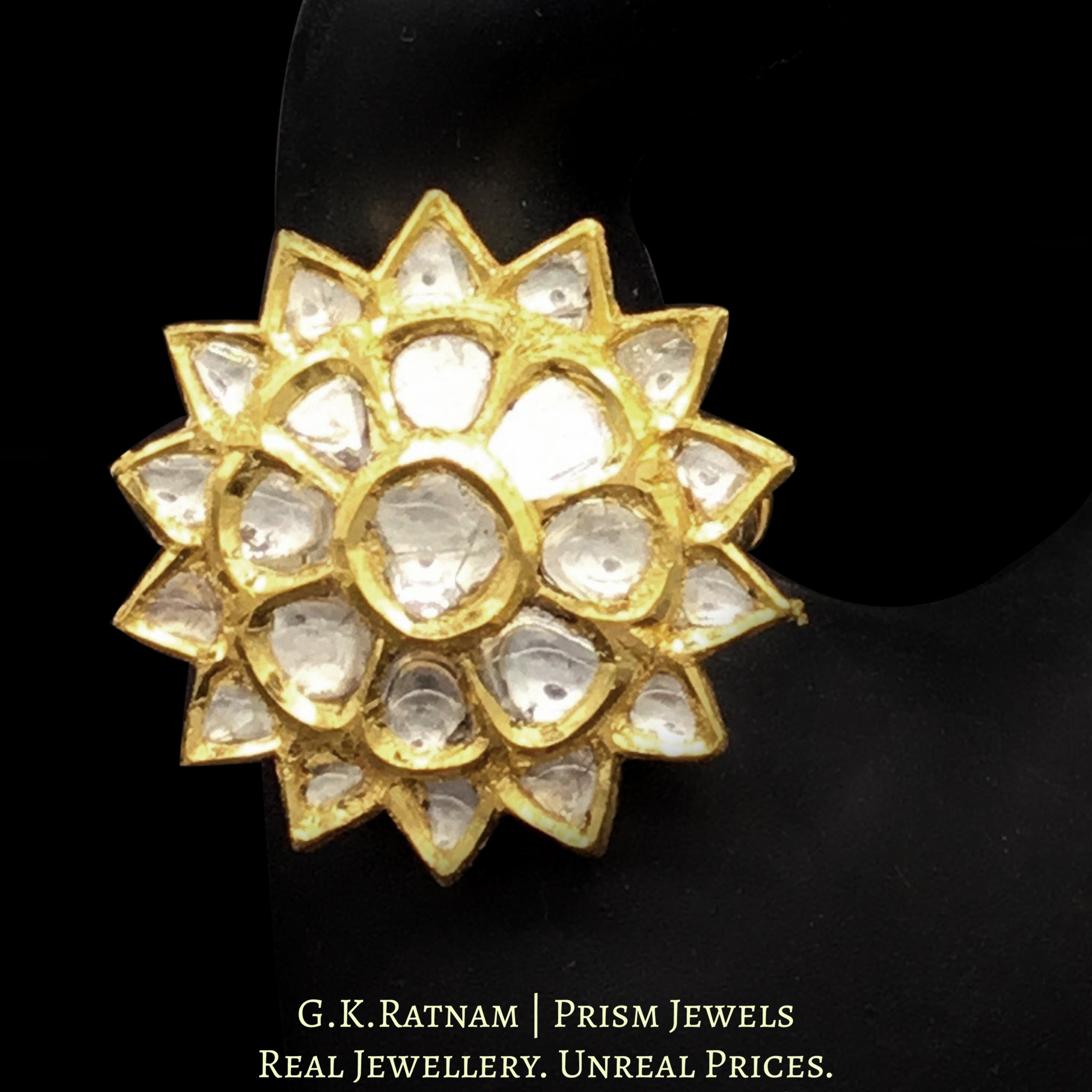 18k Gold and Diamond Polki star-shaped Ring