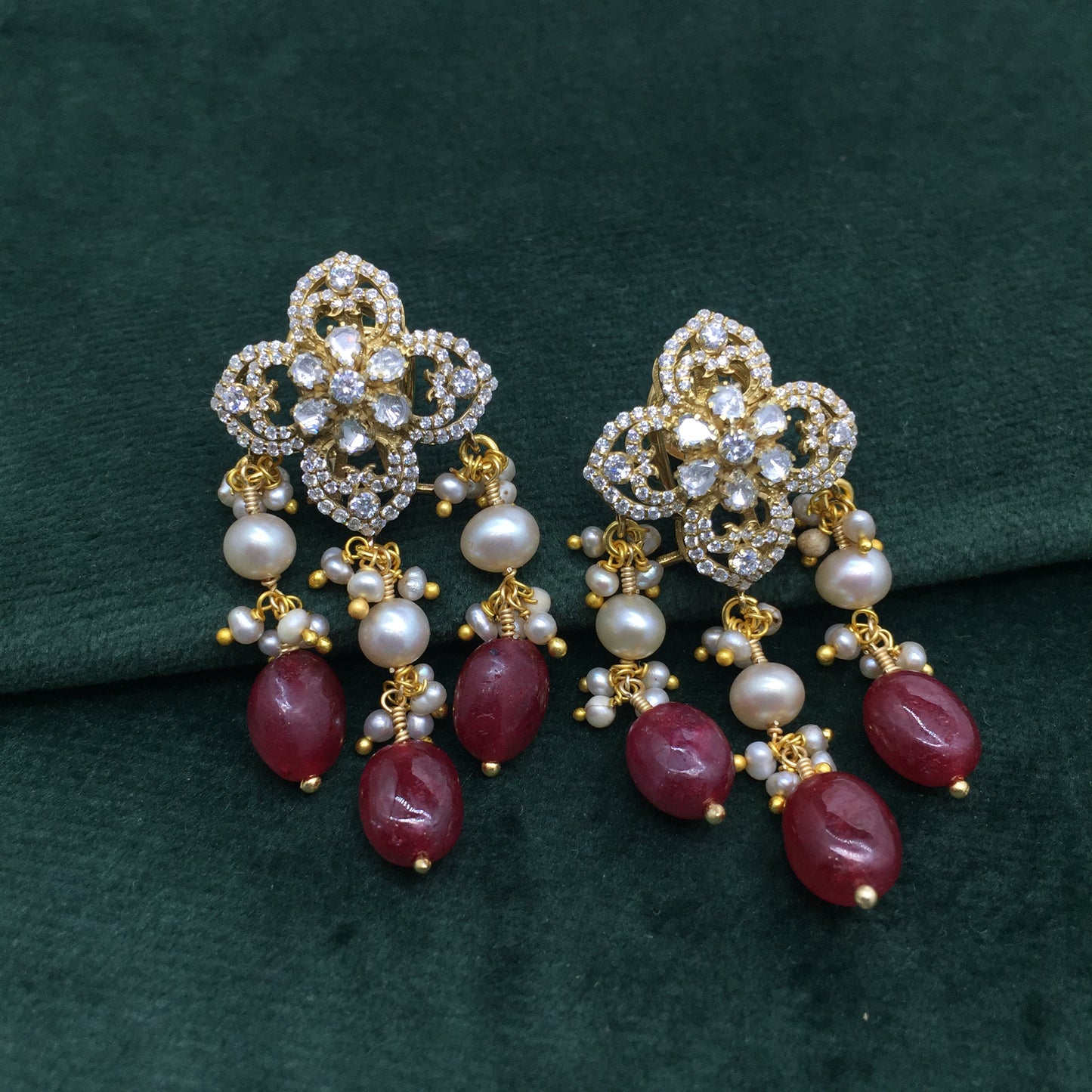 925 Silver Lord Ganesha Pendant Set enhanced with Rubies and Antiqued Freshwater Pearls
