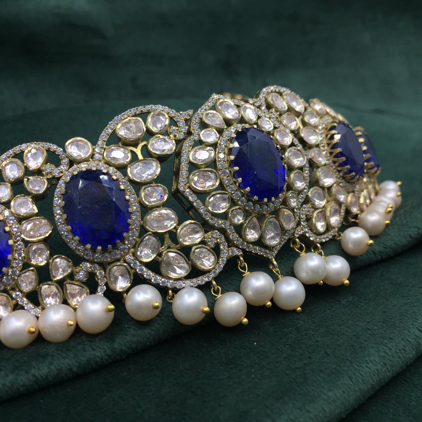 925 Silver Choker Necklace Set with Lab Grown Blue Sapphires