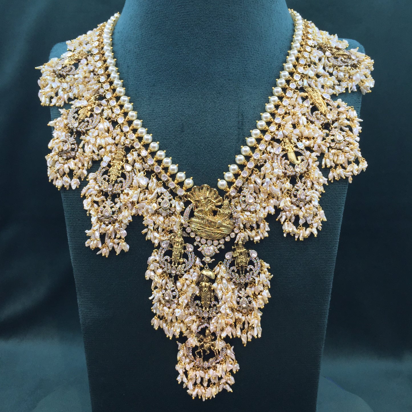 925 Silver temple-style Guttapusalu Necklace Set