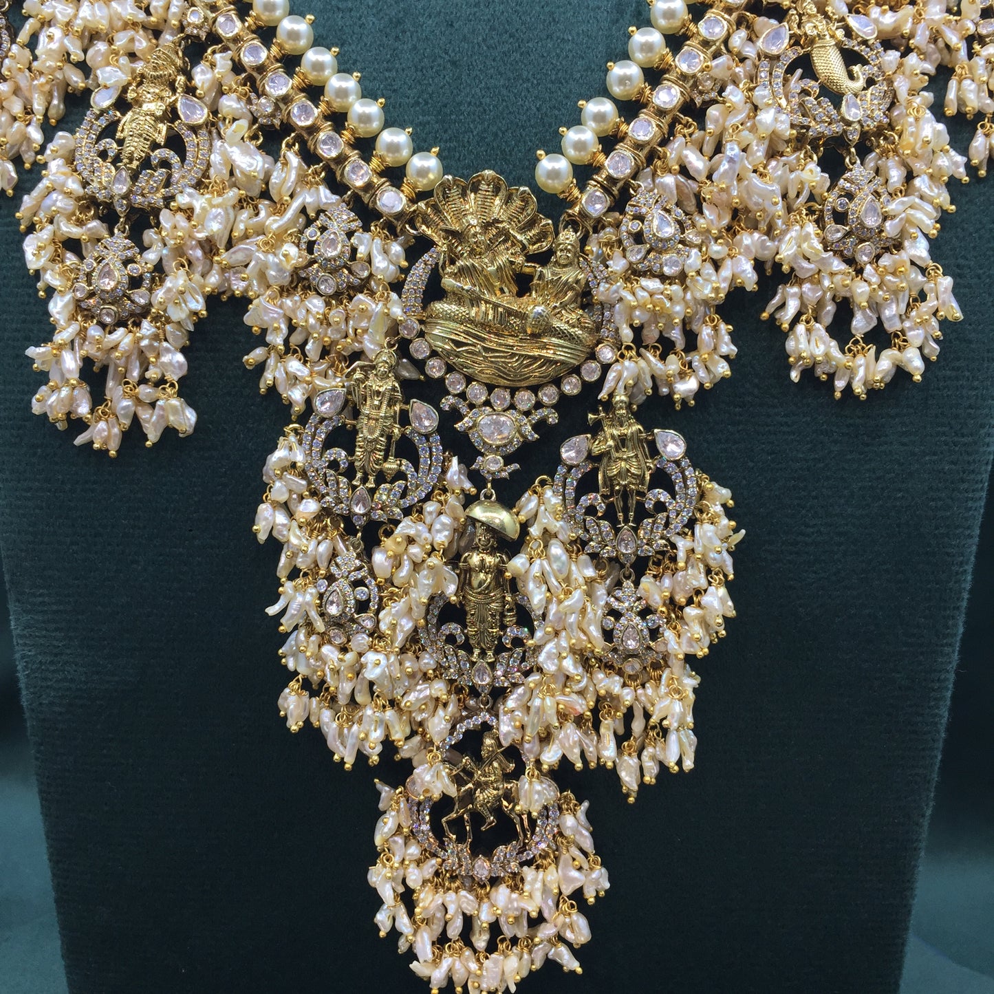 925 Silver temple-style Guttapusalu Necklace Set