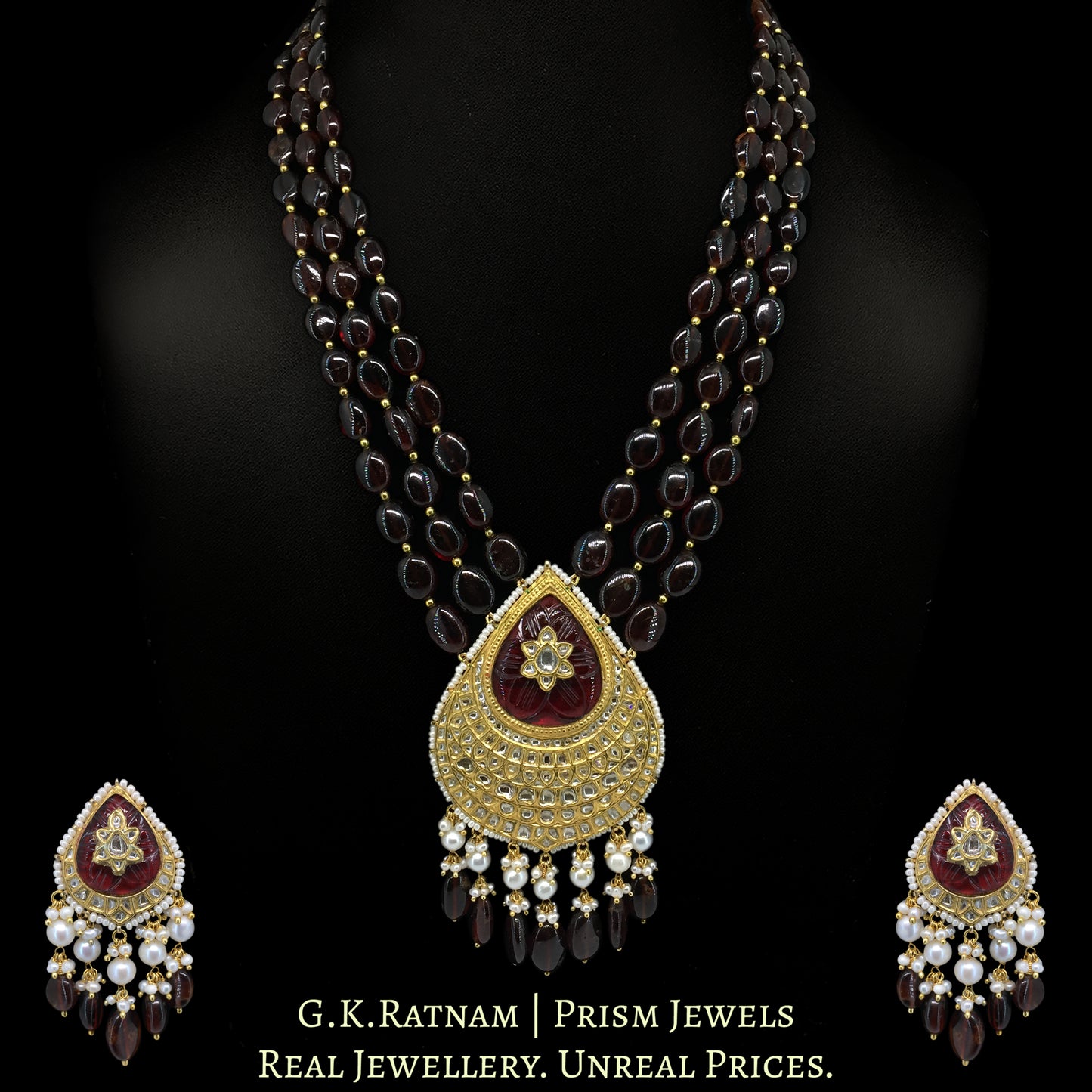 23k Gold and Diamond Polki Pendant Set strung with Hessonites