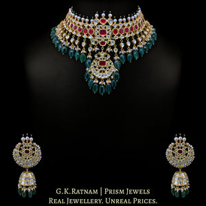 18k Gold and Diamond Polki south-style Choker Necklace Set with Natural Emeralds