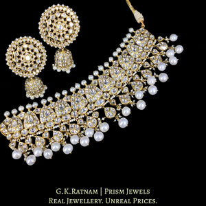 18k Gold and Diamond Polki pear-motifs Choker Necklace Set with Natural Freshwater Pearls