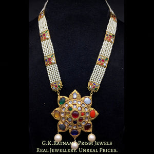 18k Gold and Diamond Polki star-shaped Navratana Pendant with Thappa Patrihaar / Ranihaar
