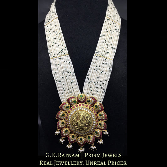 18k Gold and Diamond Polki south-style Ganesha Pendant with Chid Bunches - G. K. Ratnam