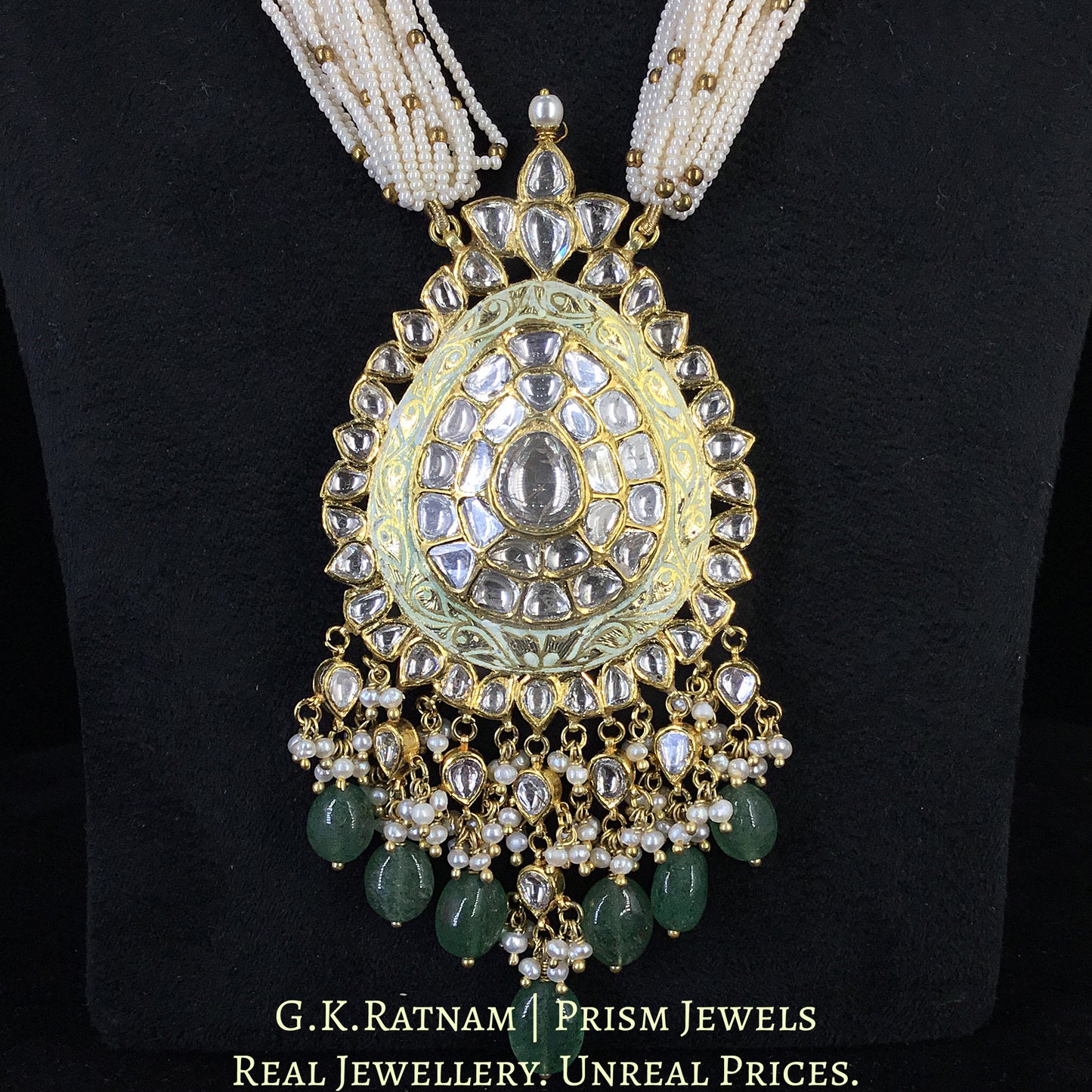 18k Gold and Diamond Polki Pendant Set
