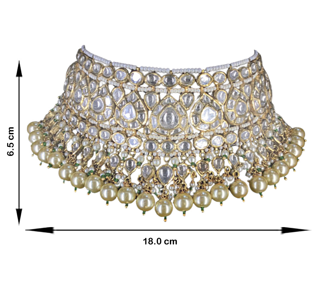 18k Gold and Diamond Polki pear-motifs Choker Necklace Set With south-sea-like Pearls