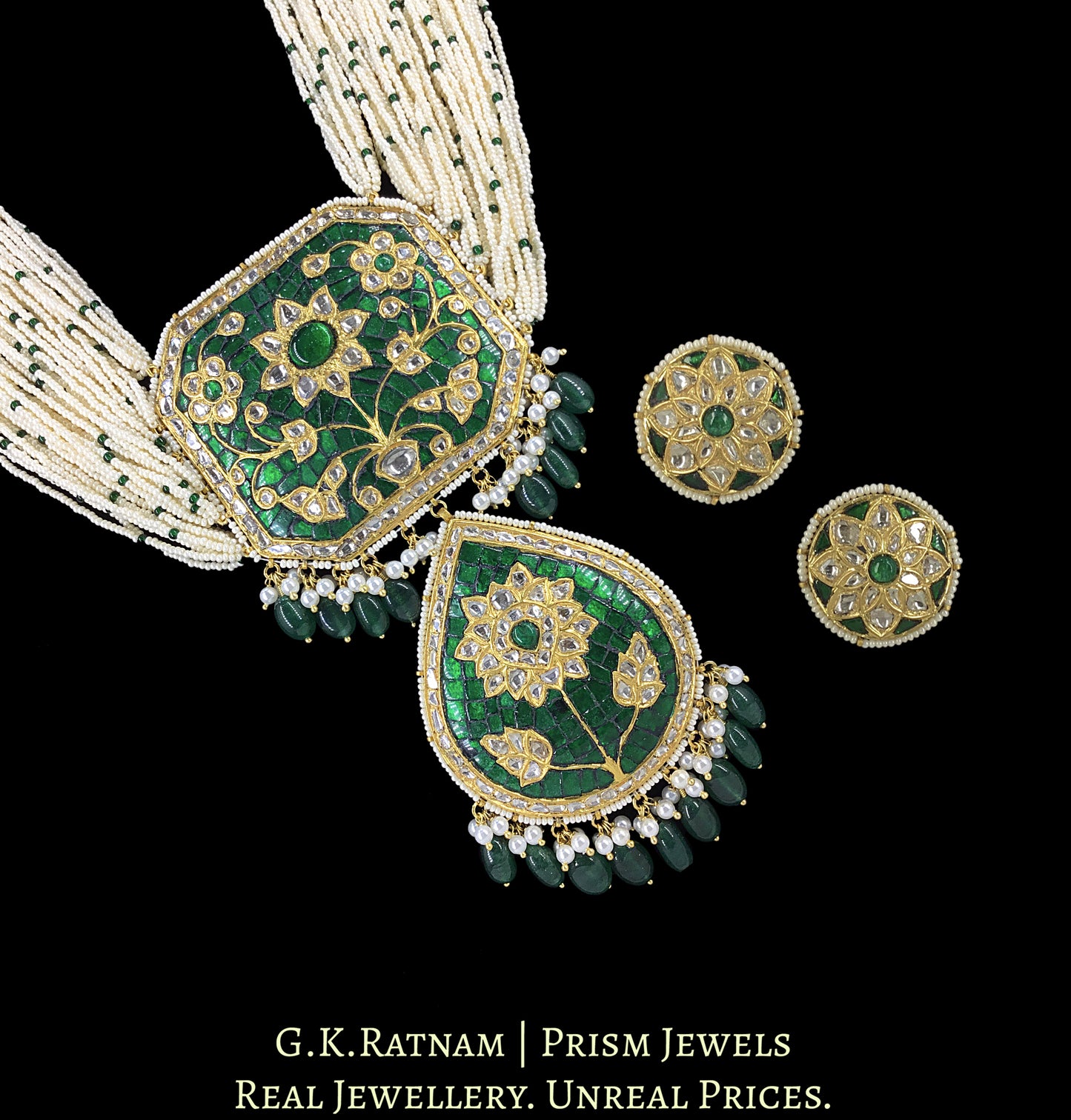 23k Gold and Diamond Polki Hybrid Pendant Set with a hint of green in Chid Bunches