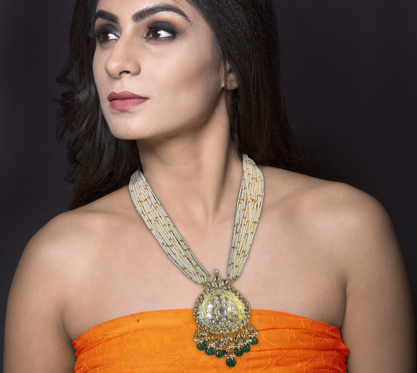 18k Gold and Diamond Polki Pendant Set