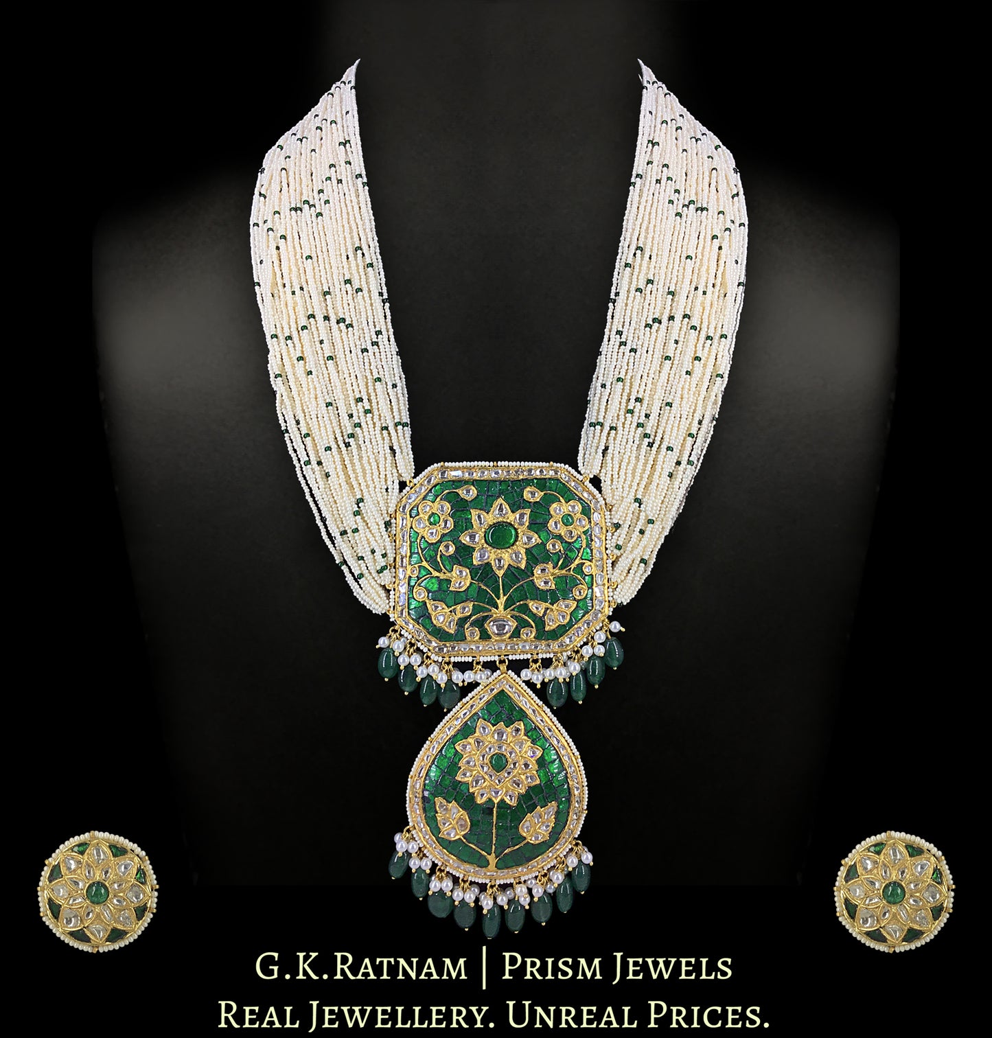 23k Gold and Diamond Polki Hybrid Pendant Set with a hint of green in Chid Bunches