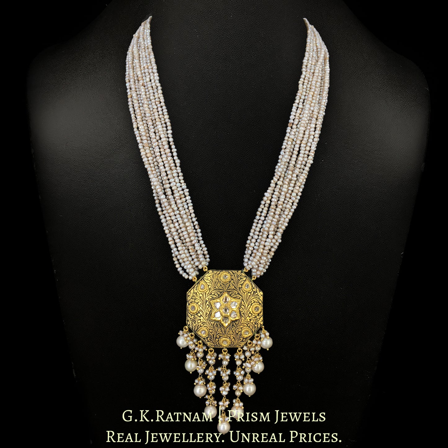 23k Gold and Diamond Polki antique-finish Pendant Set