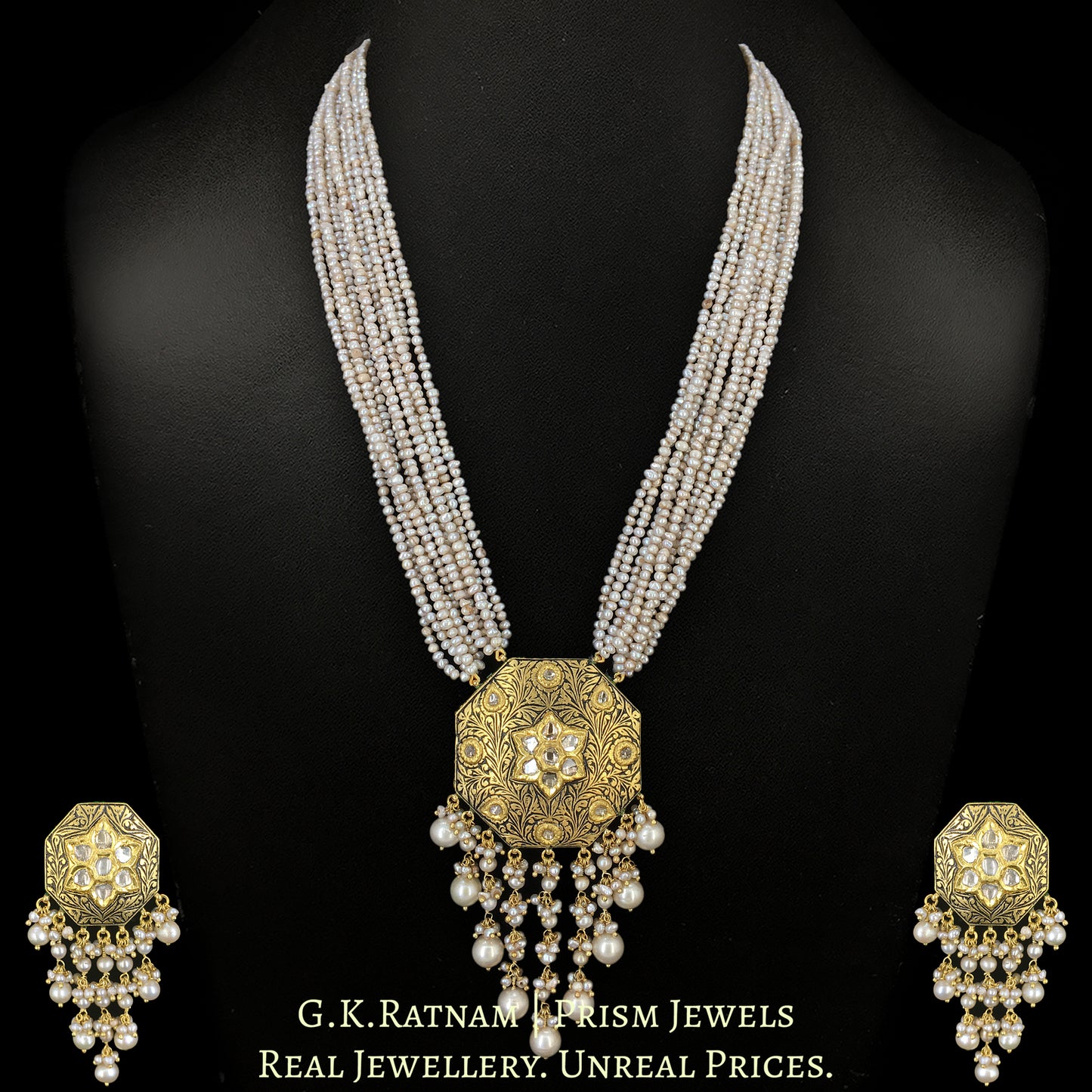 23k Gold and Diamond Polki antique-finish Pendant Set