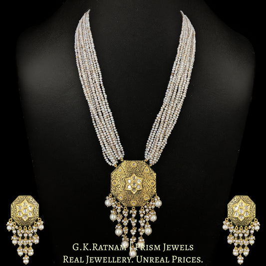 23k Gold and Diamond Polki antique-finish Pendant Set
