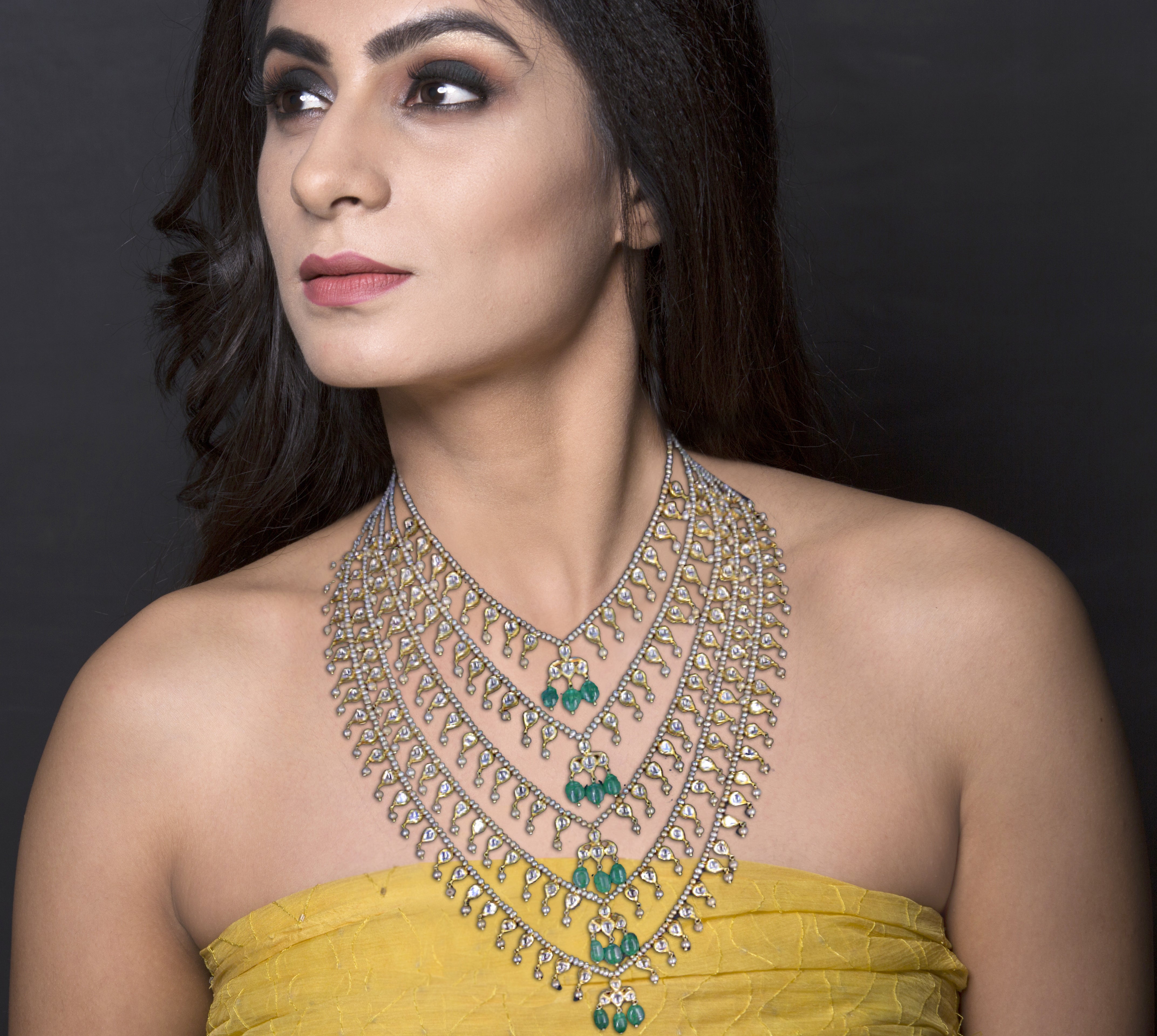 18k Gold and Diamond Polki panch-lad (five-row) Necklace with Antiqued Freshwater Pearls and Green Beryls
