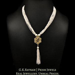 23k Gold and Diamond Polki conjoint Pendant Set with chid pearls