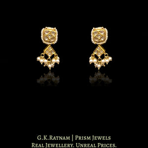 23k Gold and Diamond Polki conjoint Pendant Set with chid pearls