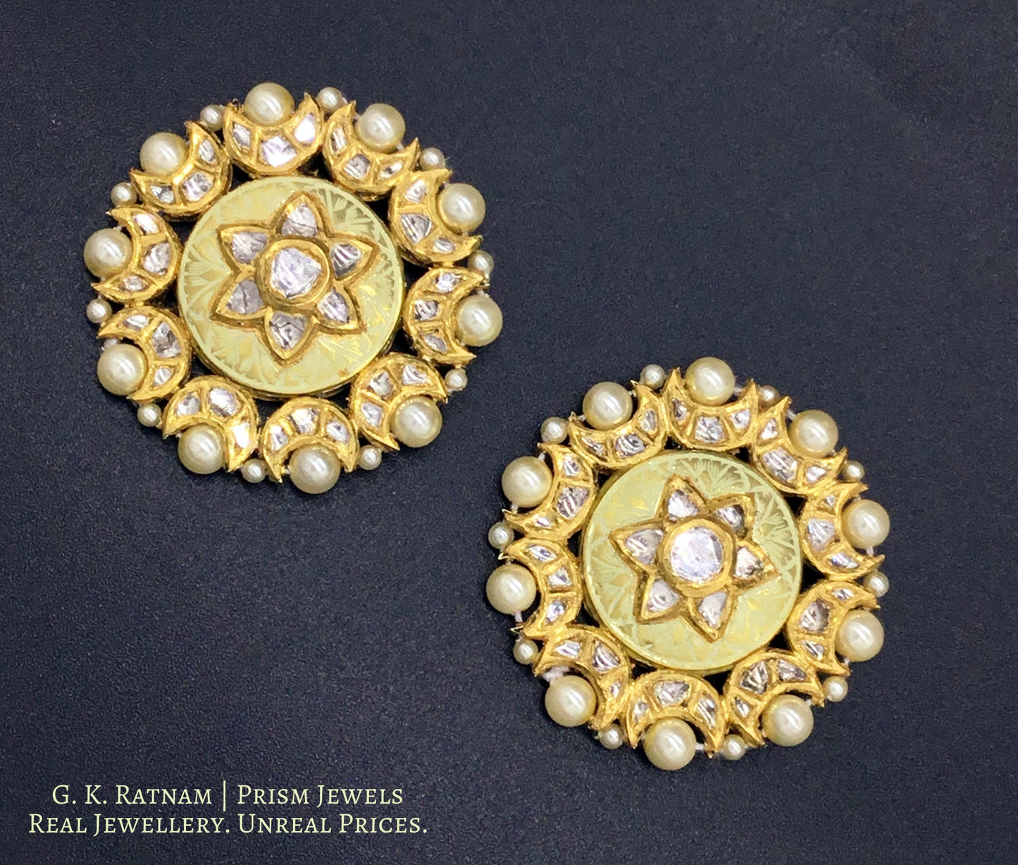 18k Gold and Diamond Polki round Pendant Set with elegant pastel green meenakari - G. K. Ratnam