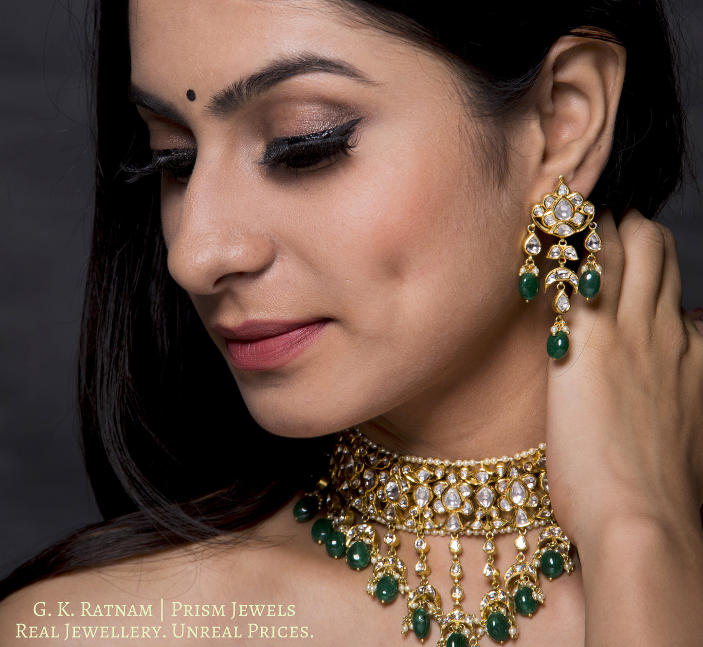 18k Gold and Diamond Polki Choker Necklace Set with cascading uncut pears and lustrous green beryls - gold diamond polki kundan meena jadau jewellery