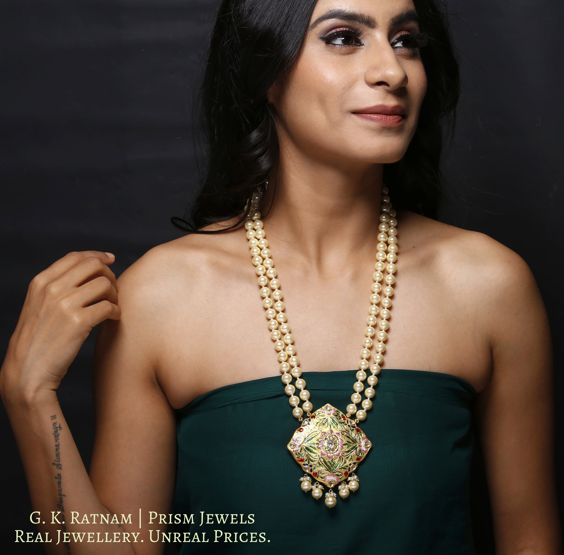 23k Gold and Diamond Polki multi-color designer Pendant with lustrous south-sea-like pearls - gold diamond polki kundan meena jadau jewellery